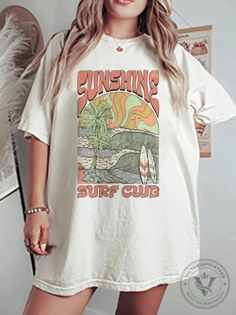 Sunshine Surf Club Vintage Beach Graphic Oversized T-Shirt