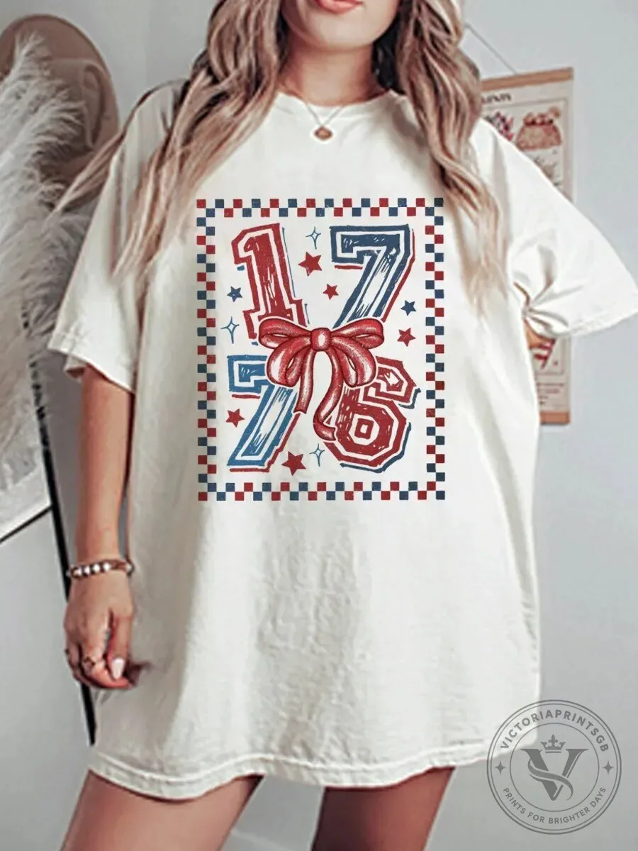 Patriotic 1776 American Independence Day Distressed Graphic T-Shirt